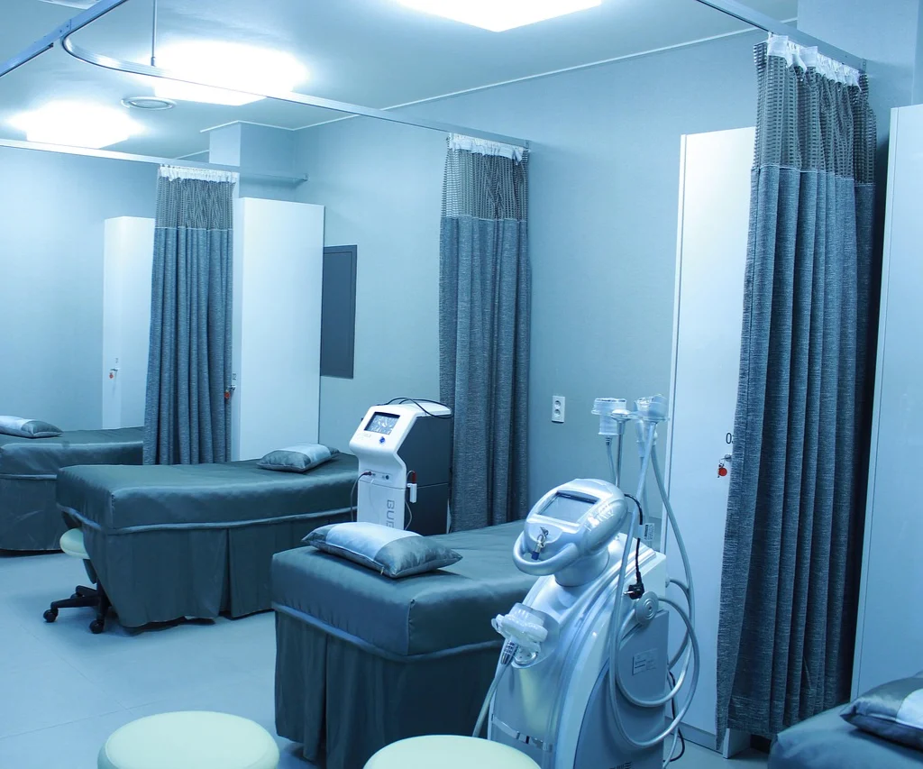 Custom Curtains for Hospital (1)
